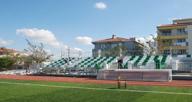 Bayramiç Stadyumunun Çehresi Değişiyor