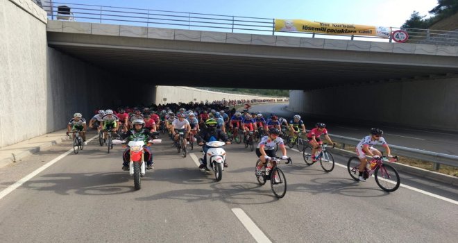 850 Bisikletçi Uludağa Pedal Çevirdi