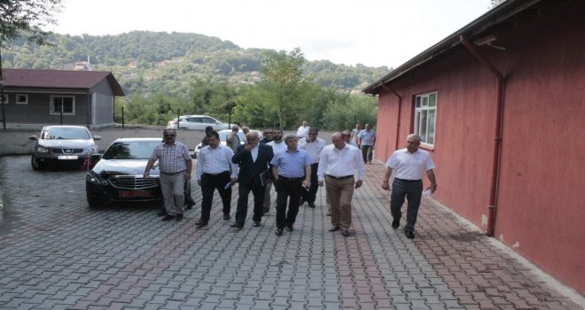 Vali Çınar,  Çınartepe Mahallesinde Vatandaşlarla Bir Araya Geldi