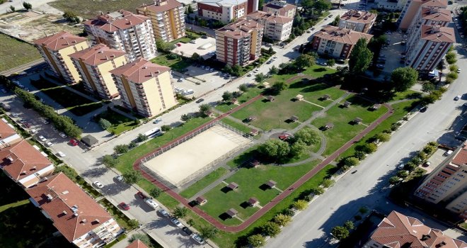 Tepebaşında Parklar Yenileniyor