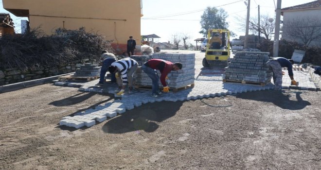 Köprübaşına 185 Bin Metrekare Kilit Parke