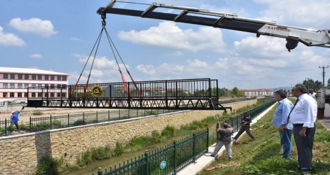 Karaca Deresine Köprü Konuldu