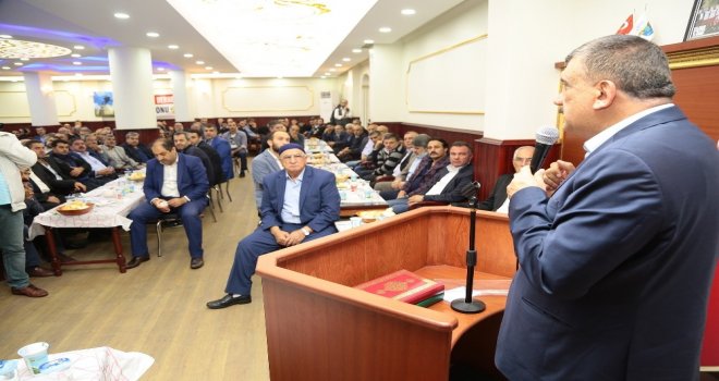 Belediye Başkanı Gürkan Hemşehri Derneklerinin Yöneticileri İle Buluştu