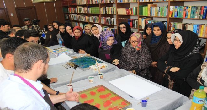 Tikadan Afganistanda Türk Ebru Kursu