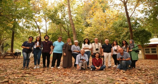 Amatör Fotoğrafçılar Deklanşöre Ara Güler İçin Bastı