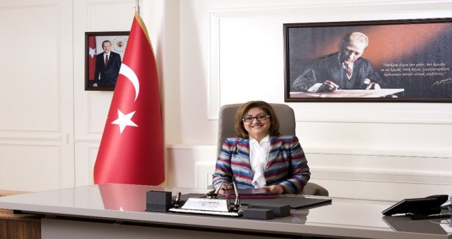 Fatma Şahinden Zafer Bayramı Mesajı