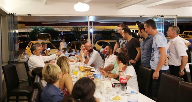 Başkan Akın Sporcularla Bir Araya Geldi