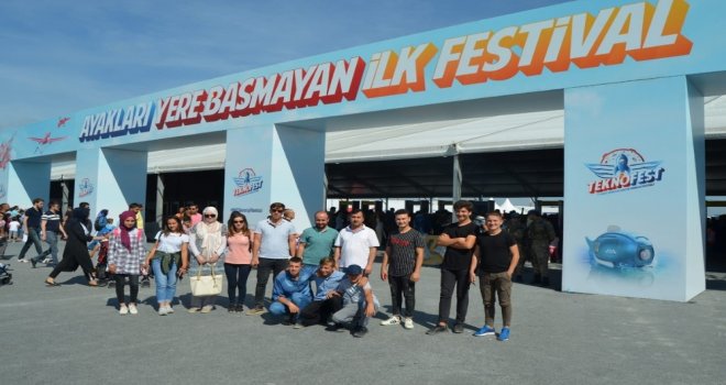 Pazarlar Anadolu Lisesi Öğretmen Ve Öğrencileri Teknofestei Ziyaret Etti