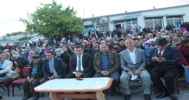 Aşıkşenlikte Coşkulu Şölen