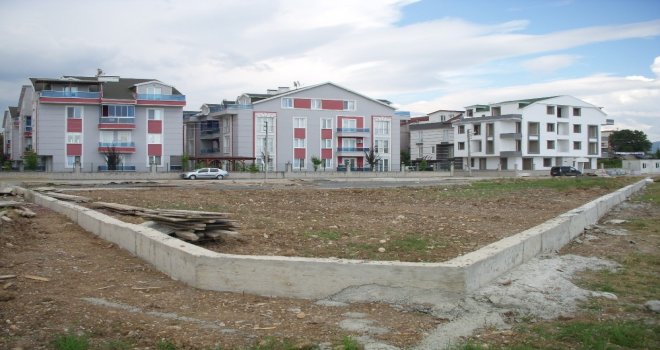 Kartepede Park Yapımları Devam Ediyor