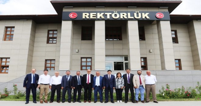 Cumhurbaşkanı Tarafından Atanan Rektörlerden Birlik Çağrısı