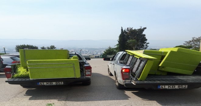 İzmit Belediyesinden İhtiyaç Sahiplerine Eşya Yardımı