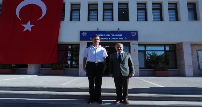 Vali Çakacak, Görev Yeri Değişen Albay Ağaoğlunu Ziyaret Etti