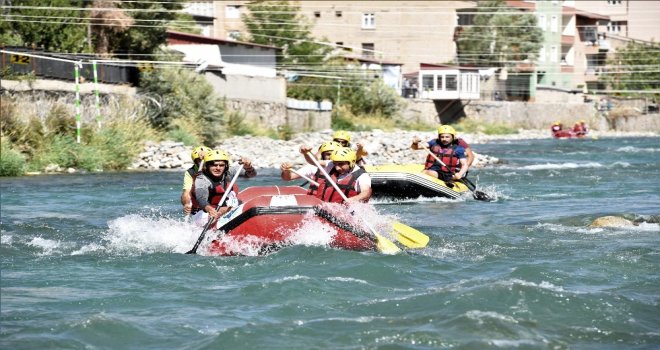 Türkiye Rafting Şampiyonasında İkinci Gün