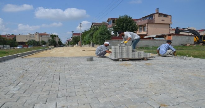 Ergenede 2 Mahallede 138 Cadde Ve Sokakta Yol Çalışması Yapıldı