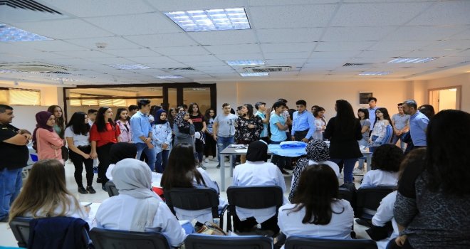 Üniversite Atmosferi Motive Etti