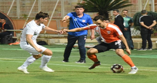 Spor Toto 1. Lig: Adanaspor: 1 - Balıkesirspor Baltok: 1 (İlk Yarı)