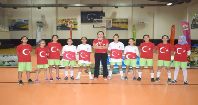 Potada Zafer Bayramı Coşkusu Yaşandı