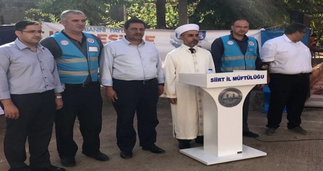 Cumhurbaşkanı Erdoğanın Vekalet Verdiği Kurbanlar Siirtte Kesildi