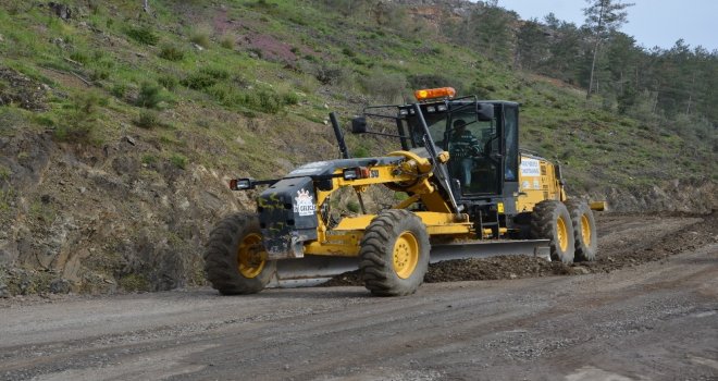 Alanya Grup Yolları Asfalta Hazırlanıyor