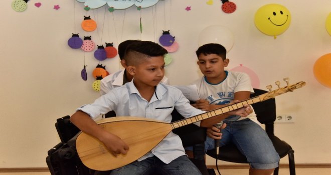 Zeytinköyün Çocukları Sertifikaların Aldı