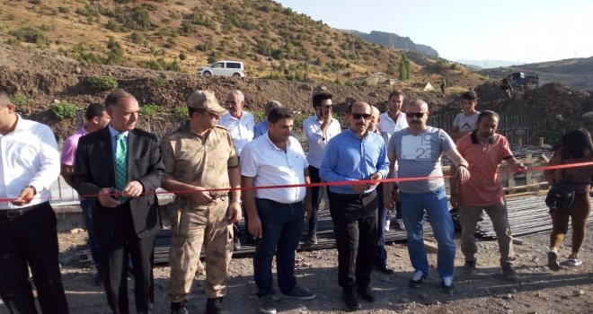 Çukurcada 142 Konutun Temeli Atıldı