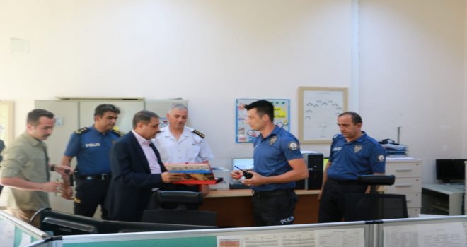 Vali Şıldak Bayram Ziyaretlerinde Ve Denetimlerde Bulundu