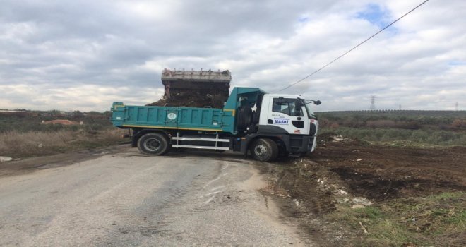 Büyükşehir Belediyesi Somada Hafriyat Temizliği Yaptı