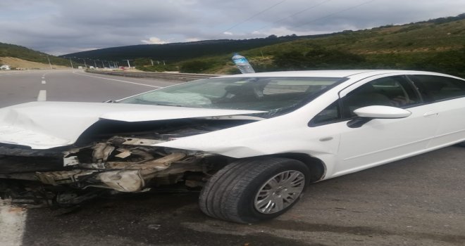 Otomobilin Bariyere Çarptığı Kazada Yaralanan Kadın Hayatını Kaybetti