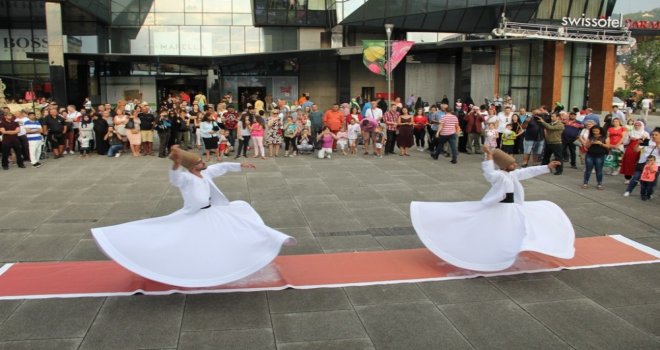 Türk Kültürü Balkanlarda Tanıtılıyor