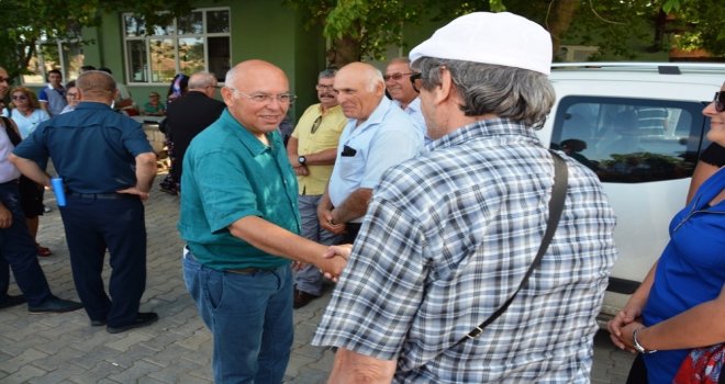 11İnci Atatürk Anıtı Kılavuzlu Mahallesinde Açıldı