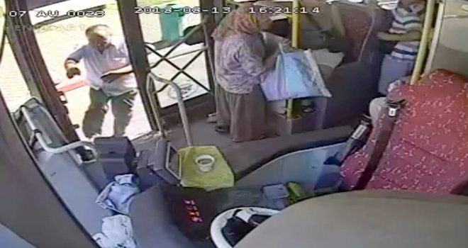 Kahraman Şoför, Fenalaşan Yolcuyu Hastaneye Götürdü