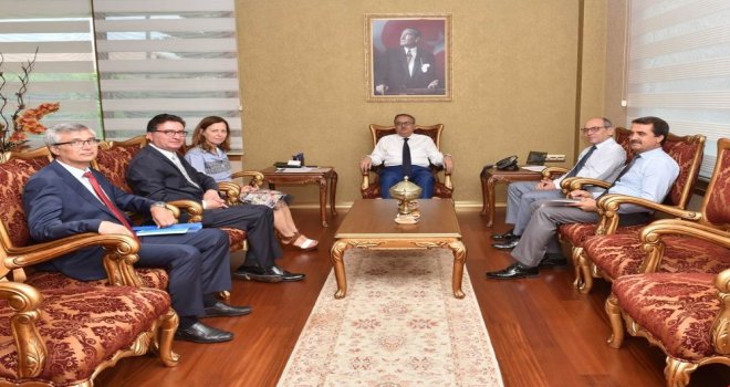 Engelsiz Sanat Festivaline Doğru