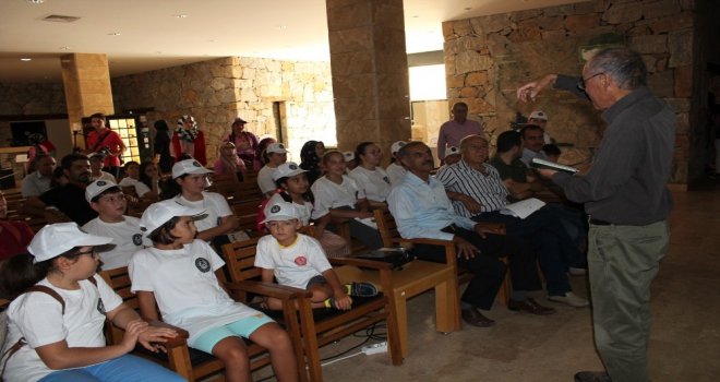 Kalehöyük Arkeoloji Müzesinde Öğrenciler Eğlenerek Öğreniyor