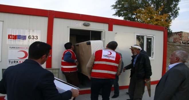 Yarım Asırdır Kulübede Yaşayan ‘Memiş Dayıya Kızılaydan Yardım