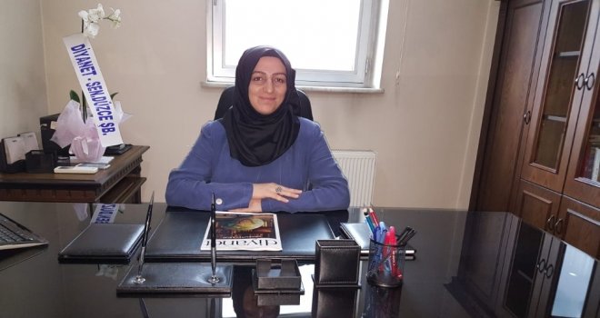Düzcenin İlk Kadın Müftü Yardımcısı Görevine Başladı