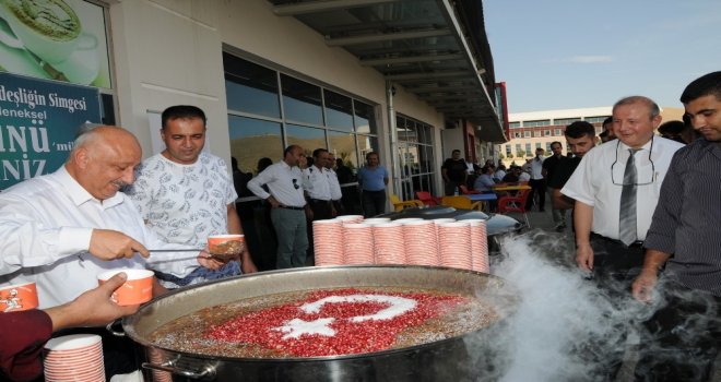 Batman Üniversitesinde Geleneksel 2. Aşure Günü Düzenlendi