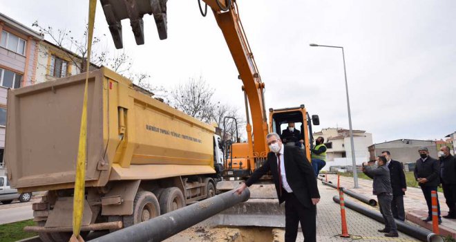 Karacabey'de altyapı hamlesi sürüyor