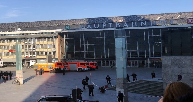 Almanyanın Köln Şehrinde Rehine Krizi