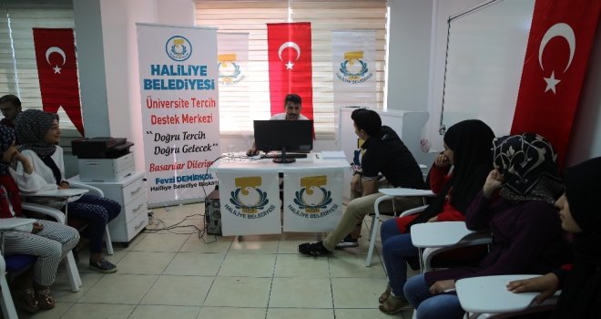 Haliliye Belediyesi Yks Öğrencilerine Tercih Desteği Sağlıyor