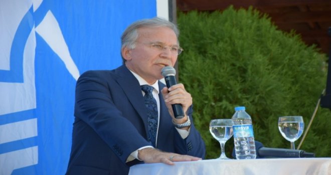 Tbmm Eski Başkanı Mehmet Ali Şahin: “Artık El Pençe Divan Duran Yöneticiler Yok”