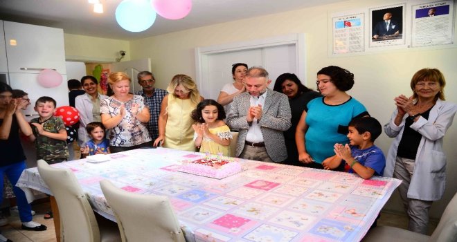 Minik Meleke Sürpriz Doğum Günü