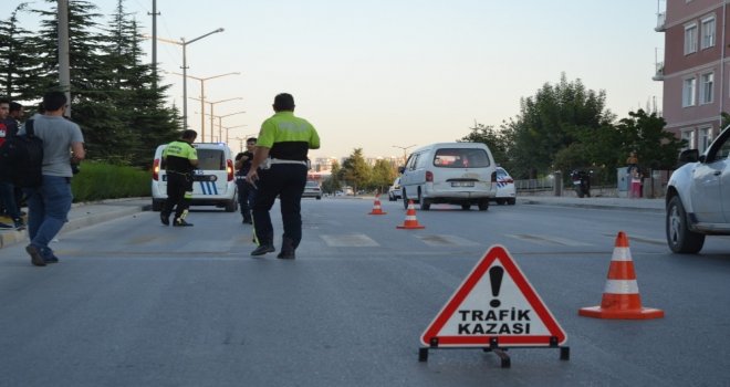 Karamanda Trafik Kazası: 1 Yaralı