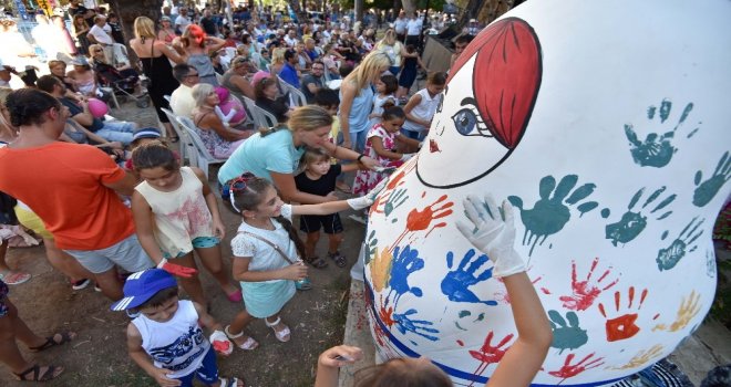 Ay Yıldızlı Drogheda Kaleiçi Festivalinde