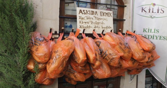 Askıda Ekmek Kampanyası Belediye Konaklarından Start Verildi
