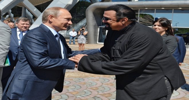 Steven Seagal, Rusça Öğrenmek İçin Öğretmen Arıyor