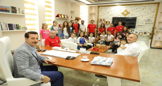 İlkadımlı Sporcular, Şampiyonadan 23 Madalyayla Döndü