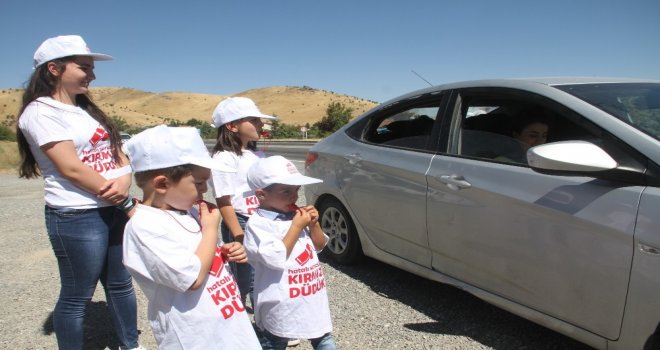 Drone İle Tespit Edilen Hatalı Sürücüler, Kırmızı Düdükle Uyarıldı