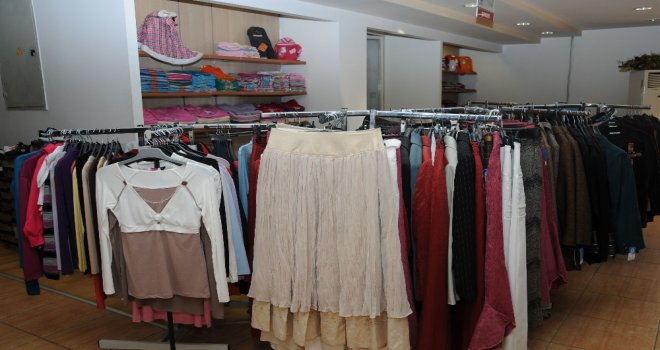 Tebessüm Çarşısının Yardım Eli