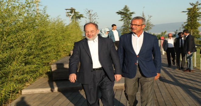 Eski Bakan Akdağdan Gebzenin Millet Bahçesine Tam Not